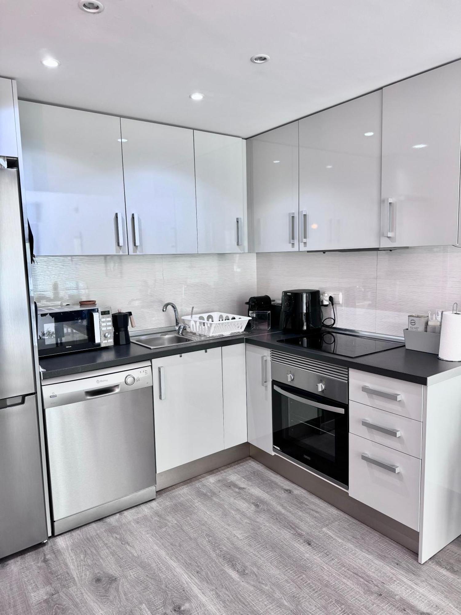 Sumaloft Prensa Apartment มาลากา ภายนอก รูปภาพ